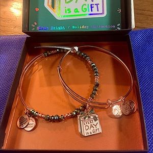 Alex & Ani "Everyday is a Gift" charm Bangle
